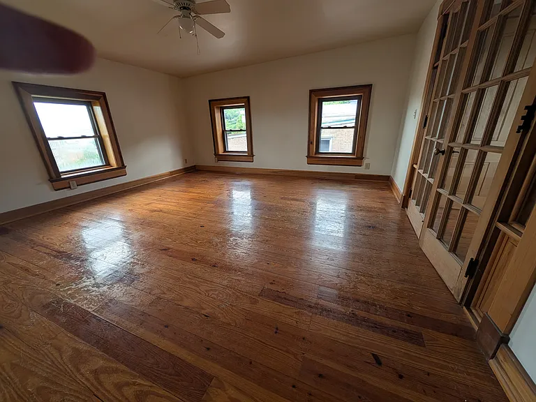 1639 Sycamore St #H — Photo 4