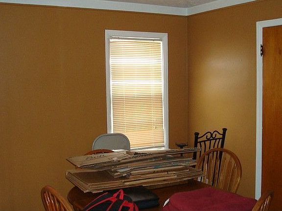 4th image of 20340 Schoenherr St