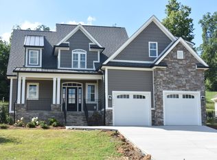 2334 Edinburgh Channel Rd, Kingsport, TN 37664