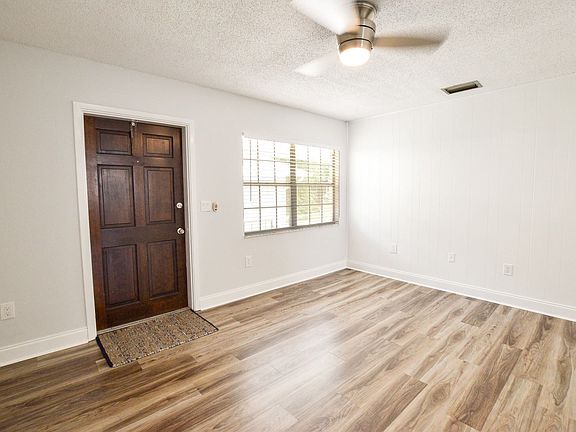 5th image of 1020 Elmwood St Unit 2-E