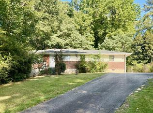 6059 Harleston Rd, Sandy Springs, GA 30328