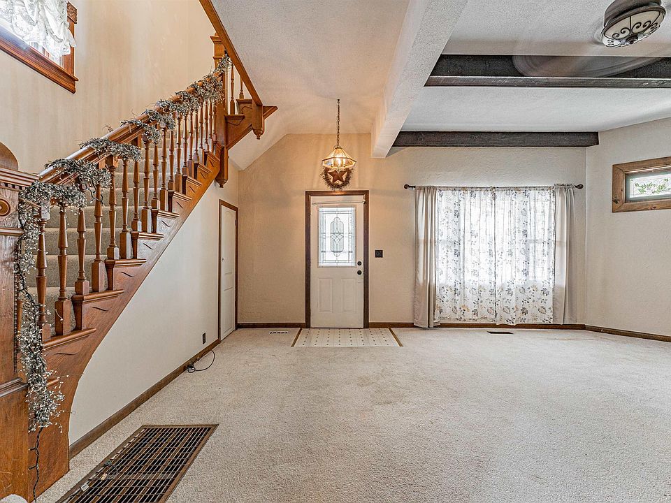 108 S Belmont St, Mount Pulaski, IL 62548 Zillow