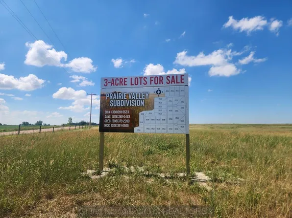 4143 Canyon Cir, Doniphan, NE 68832