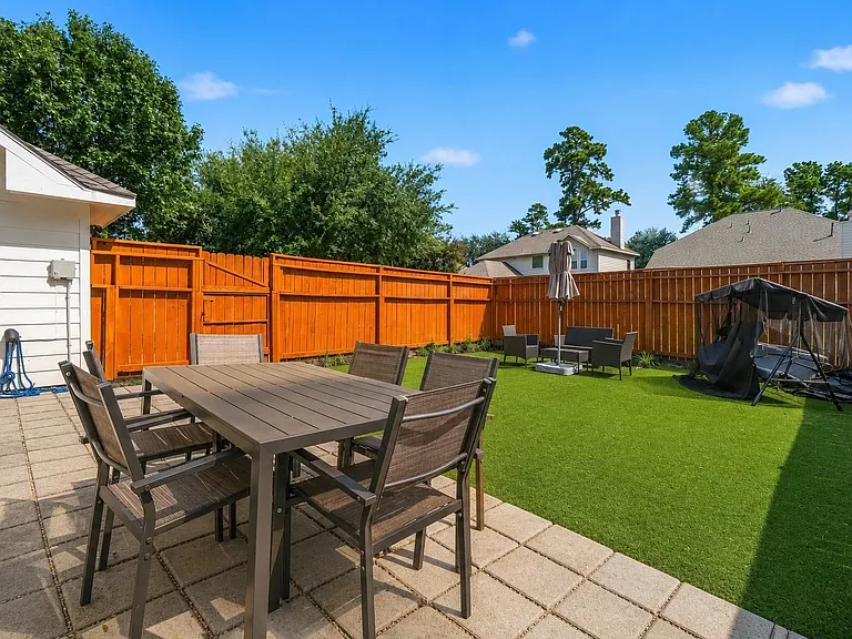18 Avenswood Pl — Photo 17