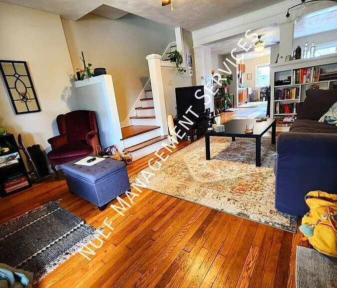 5846 Burchfield Ave — Photo 3