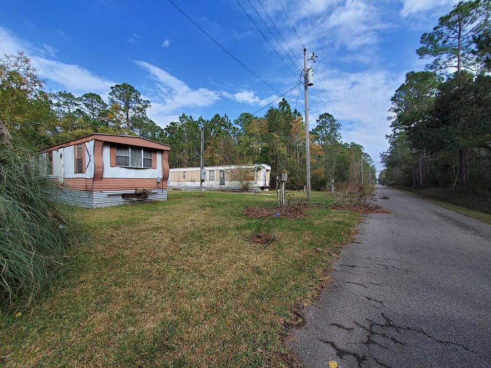 2nd image of 6096 Birch Dr