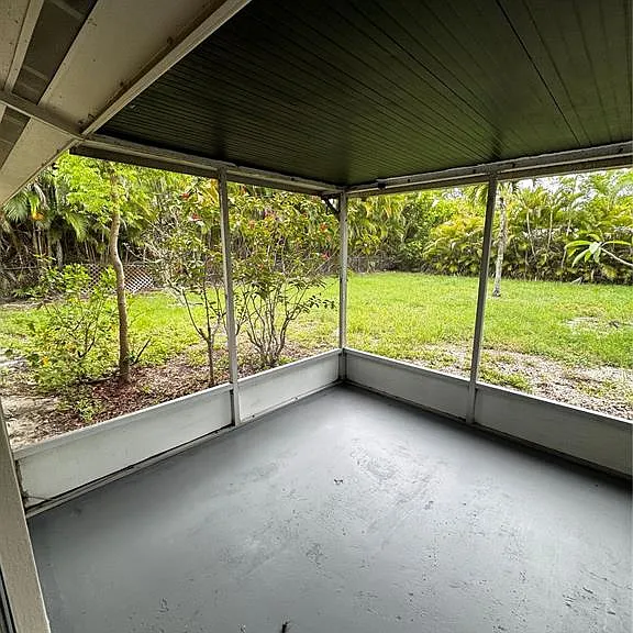 6346 Saint Andrews Cir S — Photo 17