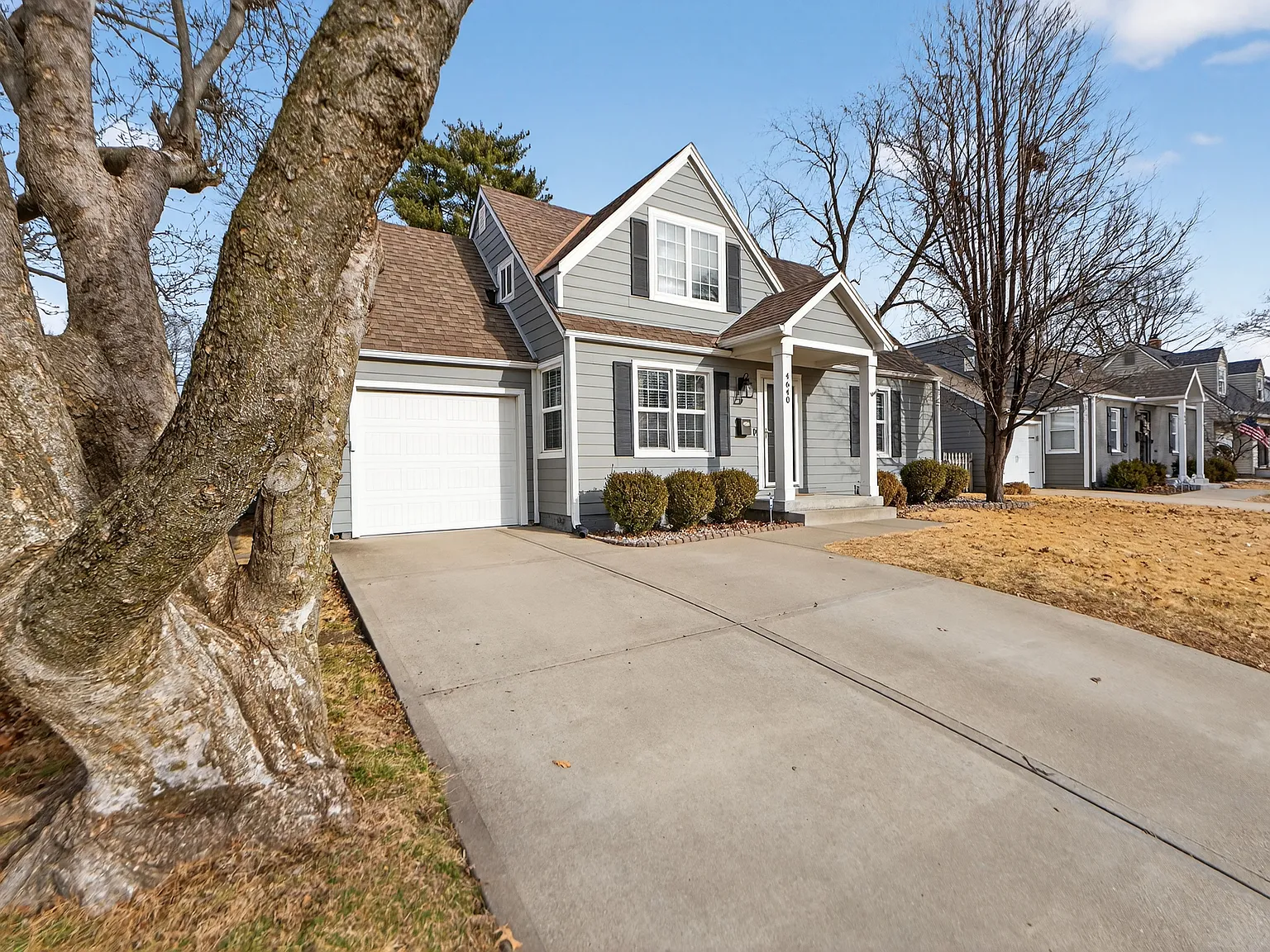 4 bed, 1633 sqft, $3,150 — Photo 2