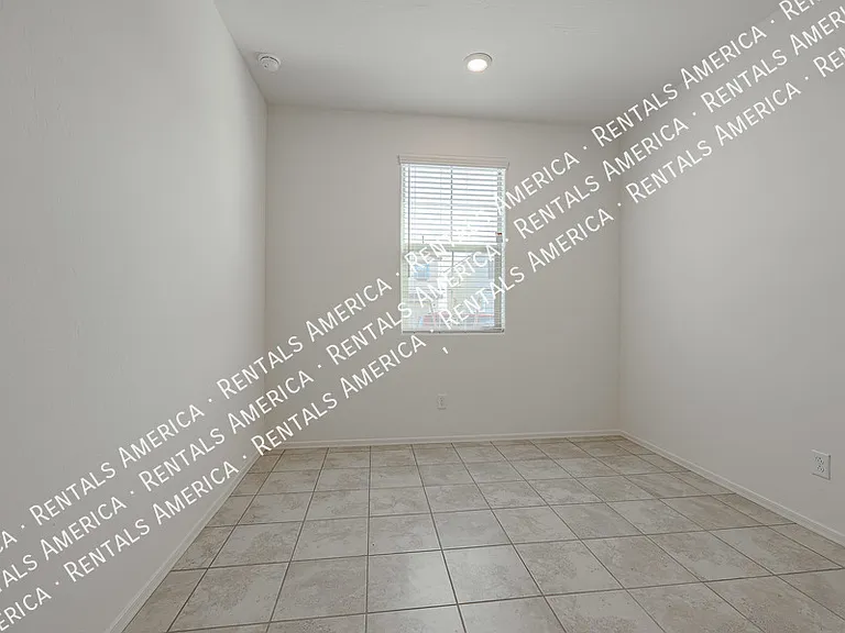 36506 W San Sisto Ave — Photo 20