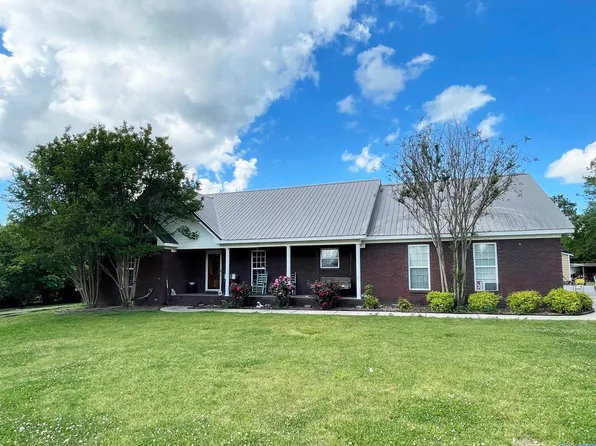 900 County Road 326, Moulton, AL 35650
