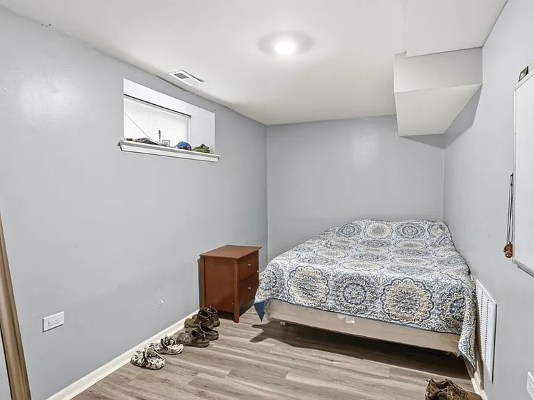 3248 W Maypole Ave #B — Photo 6