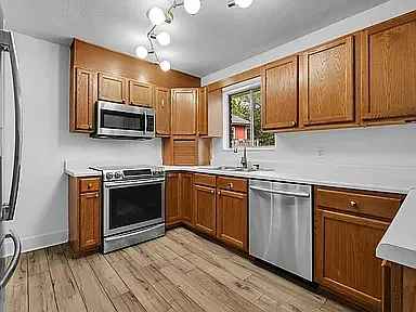 2613 Summerwood Ave — Photo 16