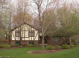 236 Woodridge Rd, Tallmadge, OH 44278