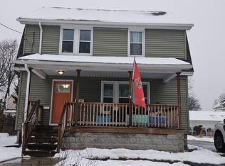 20 Ottawa St, Agawam, MA 01001