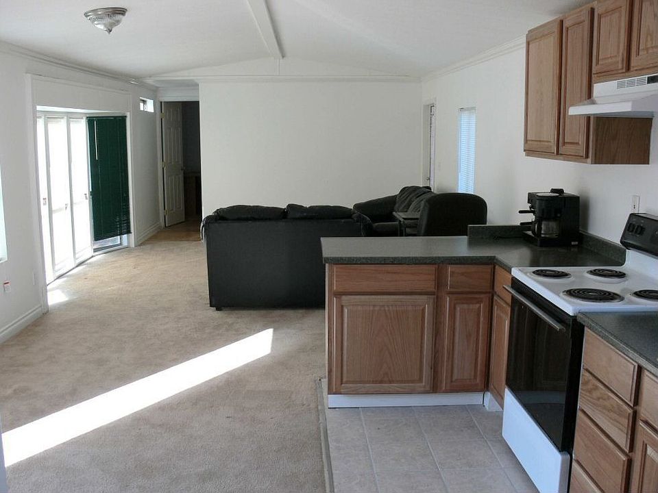 1st image of 22628 111th Ct SE
