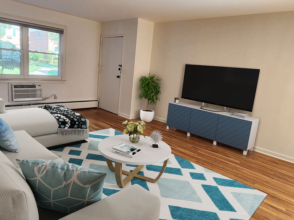 1st image of 79 Roseland Ave APT 87