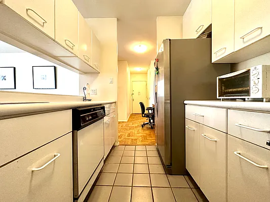 Rented by Real Broker NY LLC | media 11