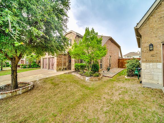 4th image of 324 Enid Dr