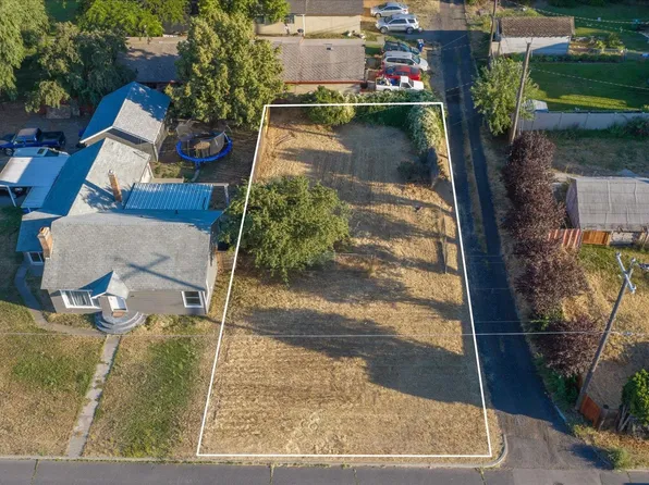 1222 E Marietta Ave, Spokane, WA 99207