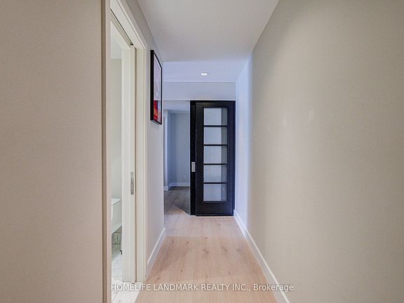 5th image of 180 University Ave #3103