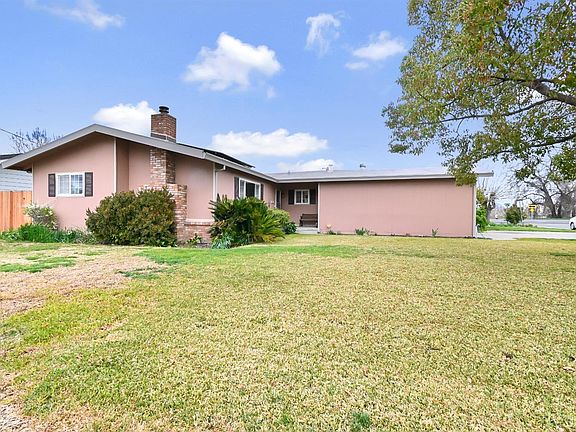 4th image of 380 Cynthia Dr