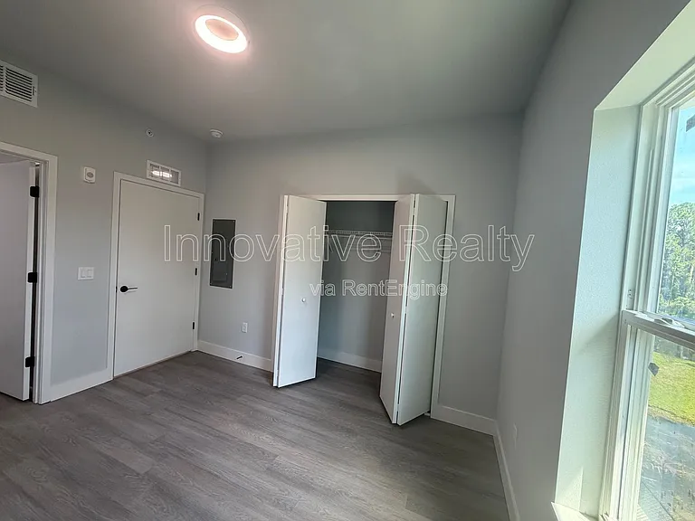 2240 Florida Dr #203 — Photo 15