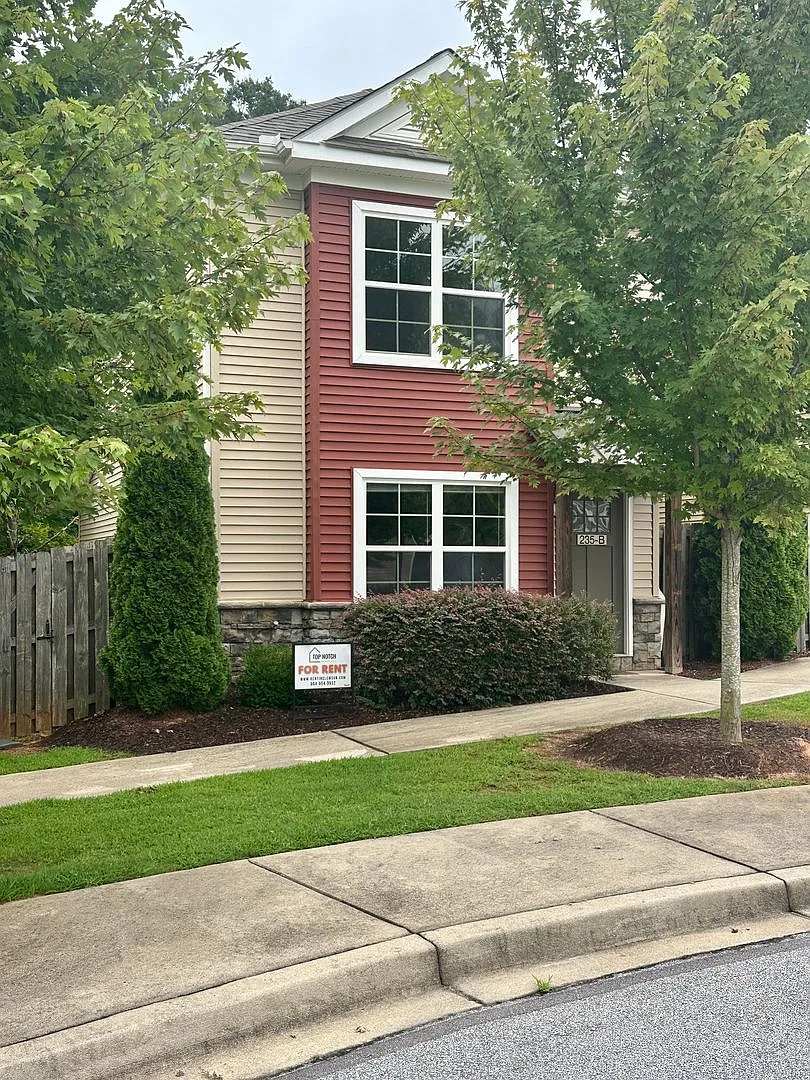 Building Photo - 235B Pendleton Rd