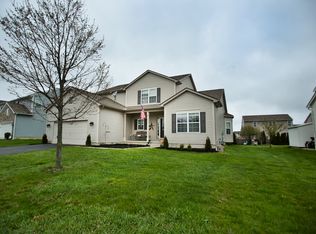 178 Chestnut Estates Dr, Commercial Point, OH