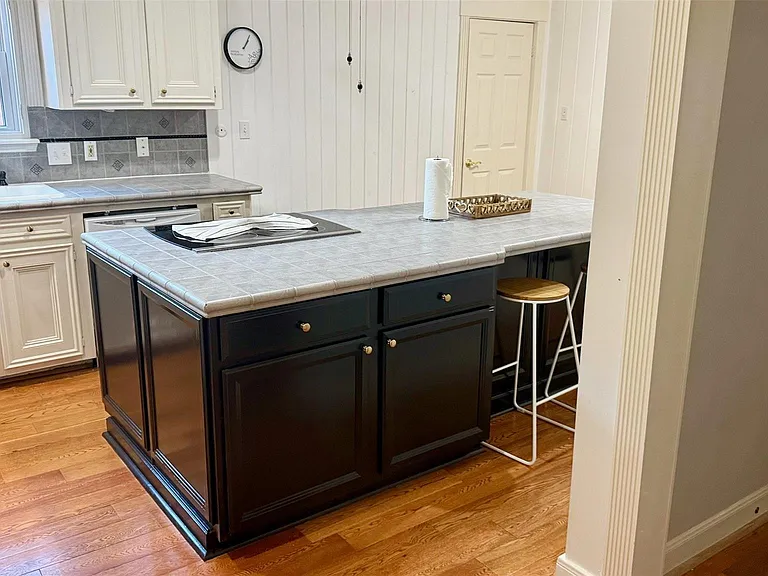 1802 Potomac Dr #C — Photo 11