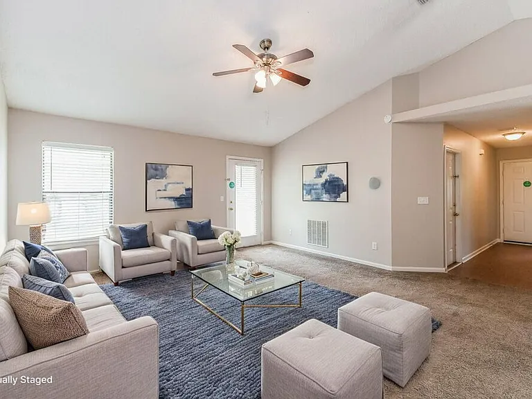 4323 Hanging Moss Dr — Photo 6