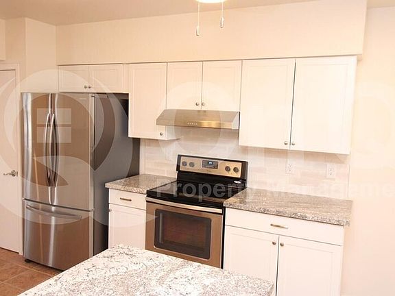 4th image of 1570 N Rachel Pl