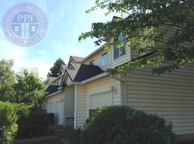 710 Polk St, Oregon City, OR