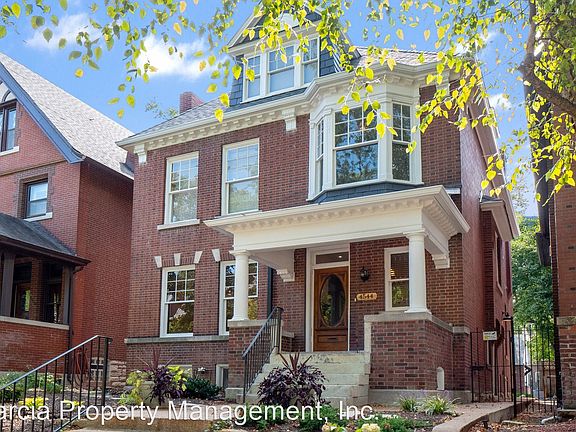 2nd image of 4544 Westminster Pl