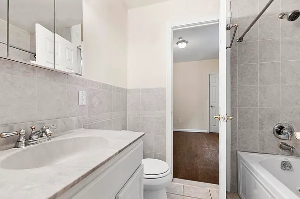 Rented by Owner | media 13