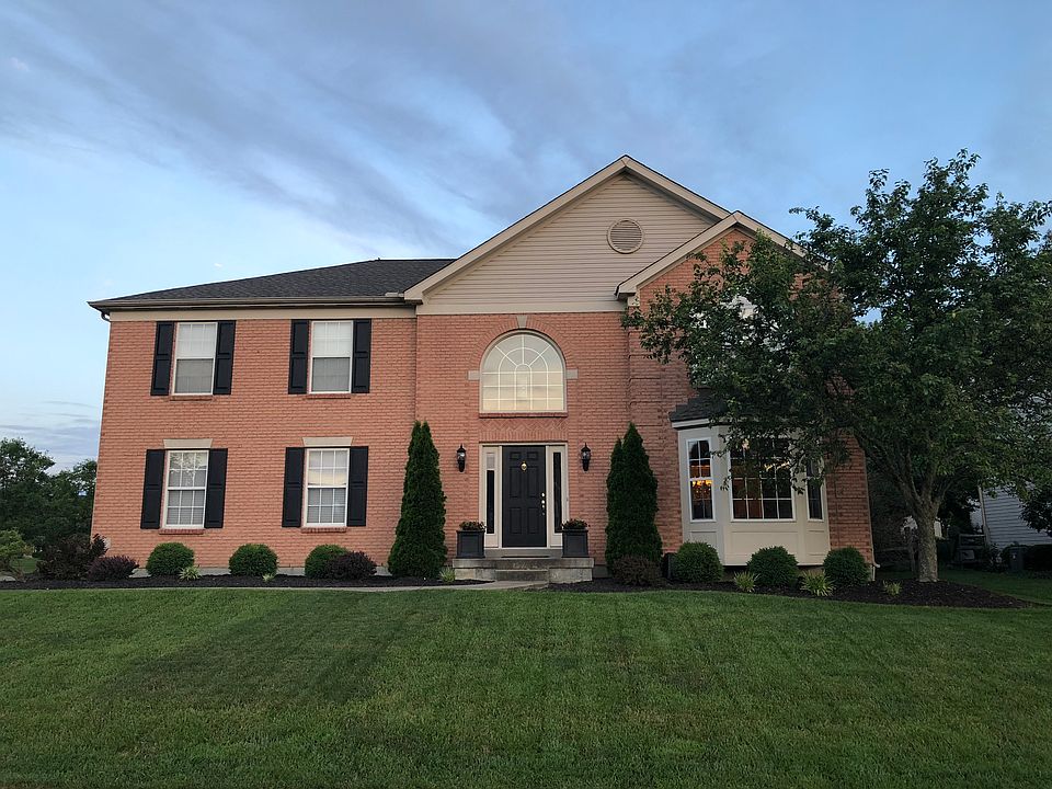 Front Exterior Summer