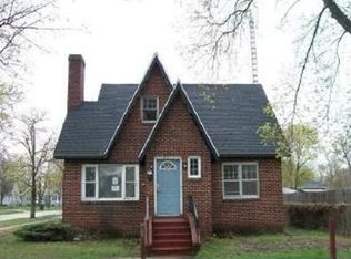 811 Superior St, Benton Harbor, MI 49022