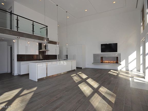 2nd image of 34 Bruce Park Dr #B