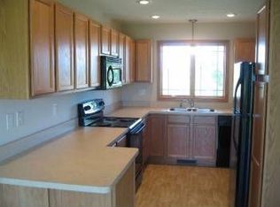 522 Aspen Ave, Red Wing, MN 55066