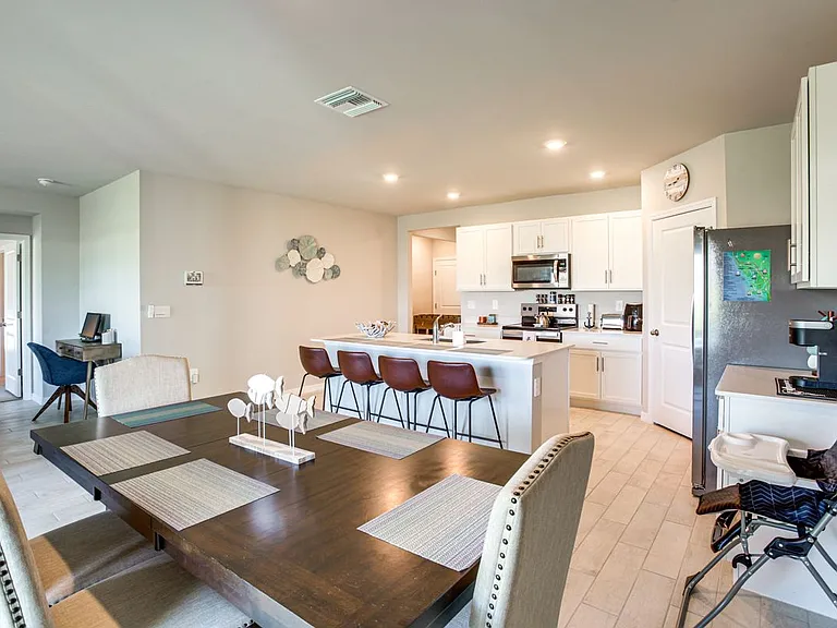 16163 Ortega Dr — Photo 9