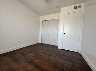 Hendricks Arms, Bakersfield, CA 93304