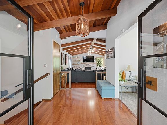 5th image of 8535 Walden Woods Way