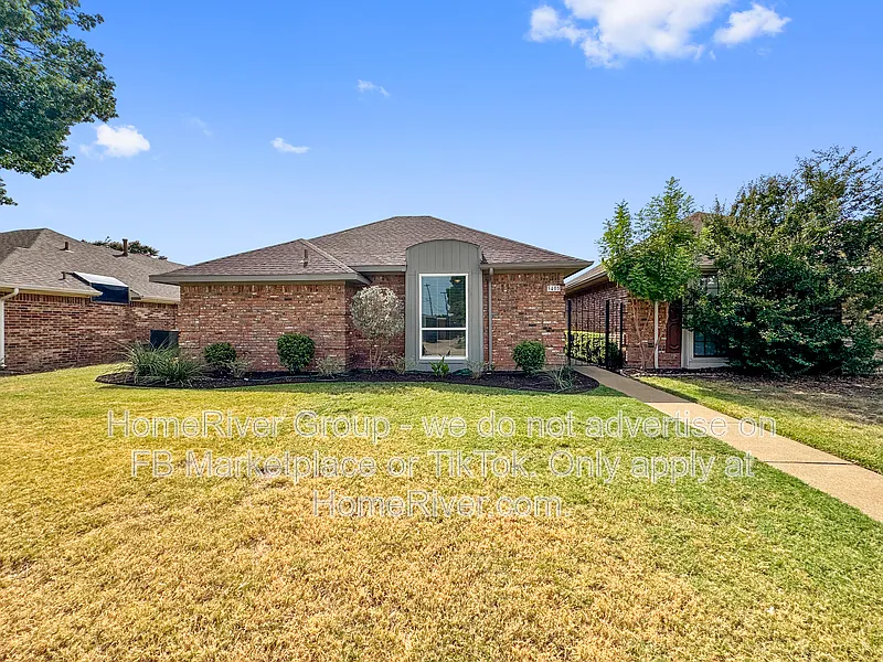 3405 Wells Dr