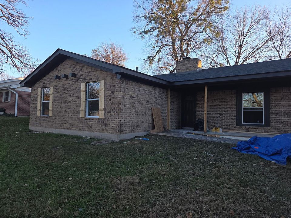 1st image of 428 Jeffrey Ln