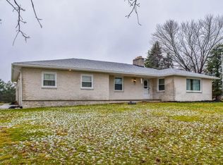 6122 Meese Rd, Louisville, OH 44641