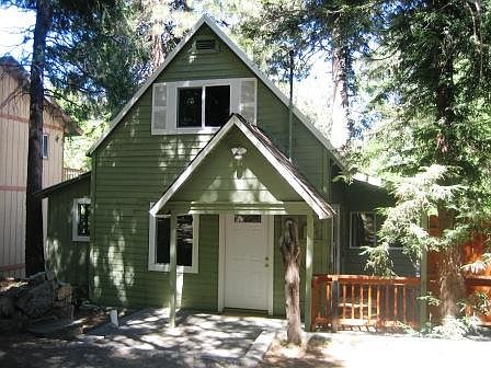Charming Mountain Cabin