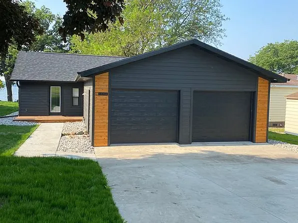 73238 490th Ave, Jackson, MN 56143