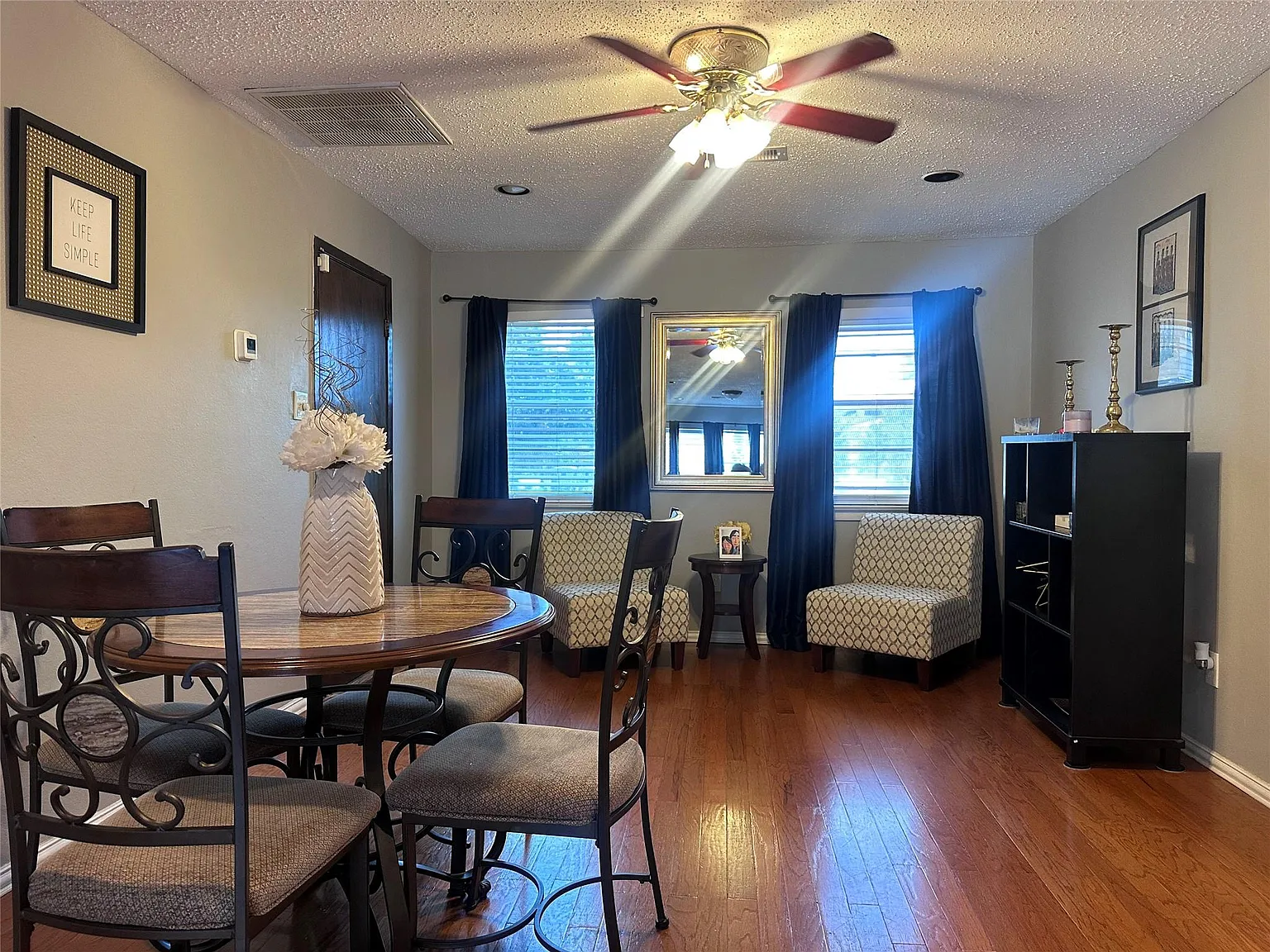 2 bed, 2.0 bath, $2,200 — Photo 4