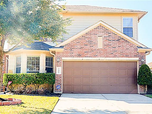 3rd image of 21460 Naples Hollow Ln