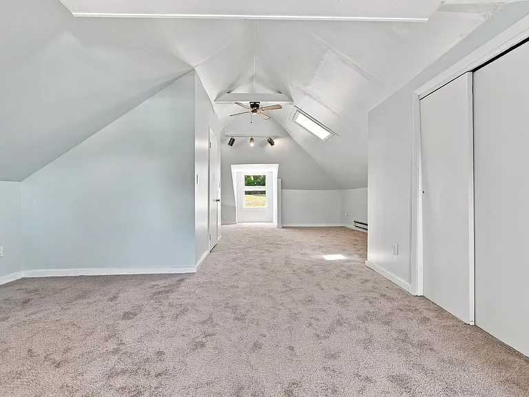 23-25 Suncrest Rd #2 — Photo 18