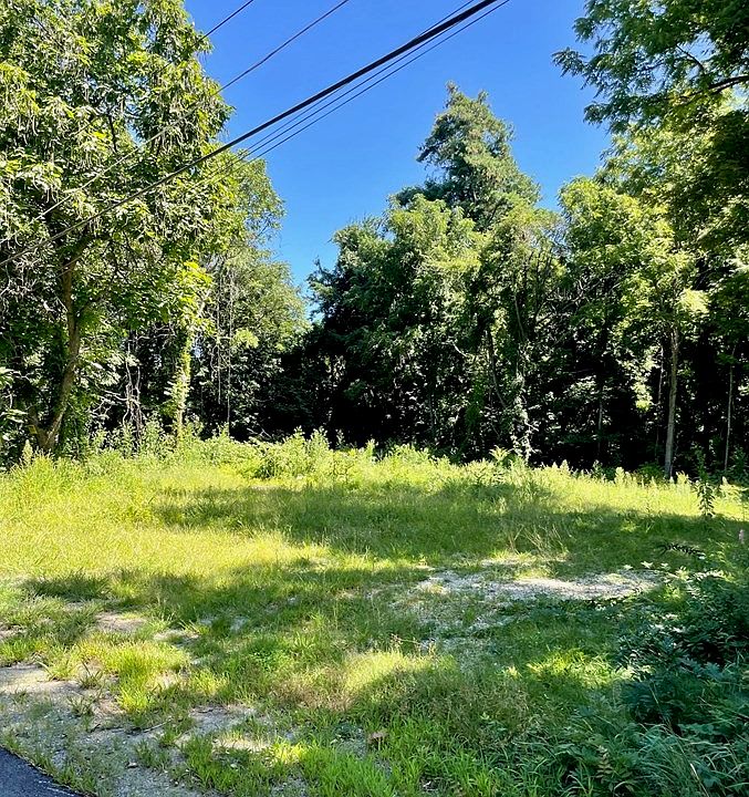2nd image of 118-118.5 Old Westboro Rd Lot A